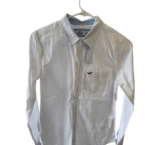 Hollister Women Classic White Button-Down Shirt